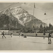 Cover image of Old rink on Bow River - Joe Wood was referee - Amazons from Vancouver, Ladies Hockey in white sweaters, Calgary team dark sweaters